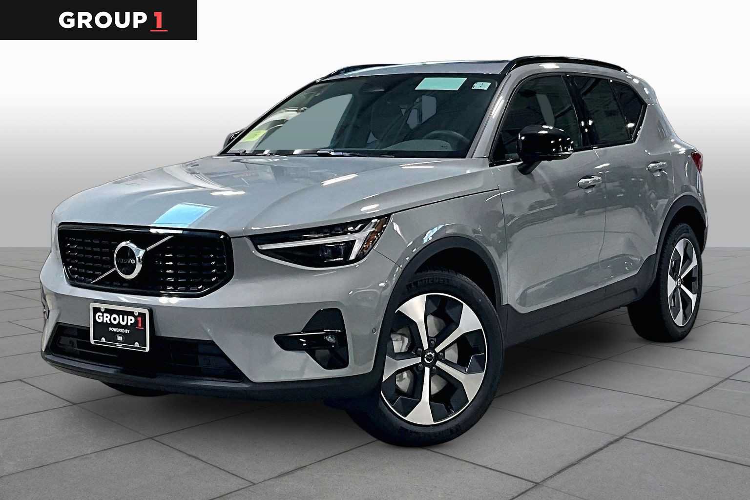 New 2026 Volvo XC40 B5 Plus w/ Protection Package Premier AWD/4WD video 1