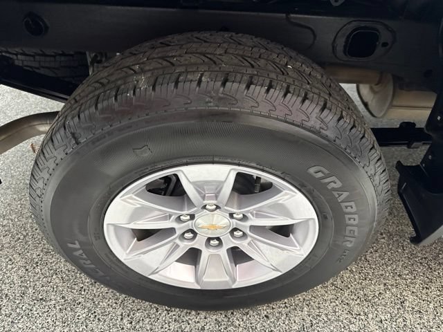 Used 2025 Chevrolet Silverado 1500 W/T RWD image 19