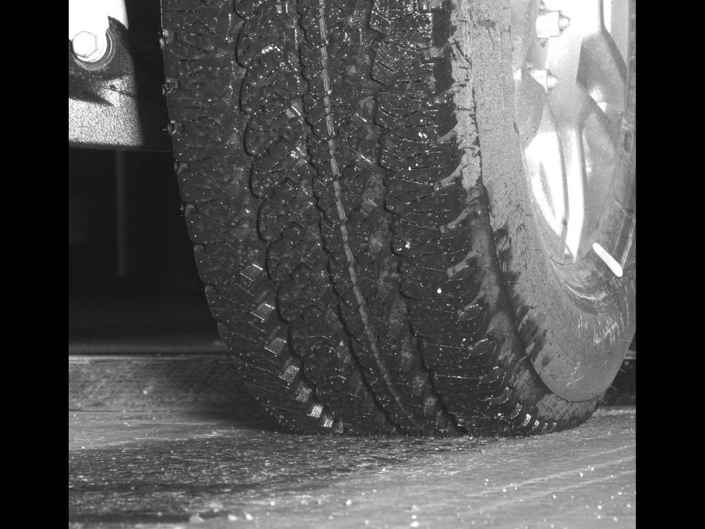 New 2026 GMC Sierra 2500 Pro w/ X31 Off-Road Package image 14