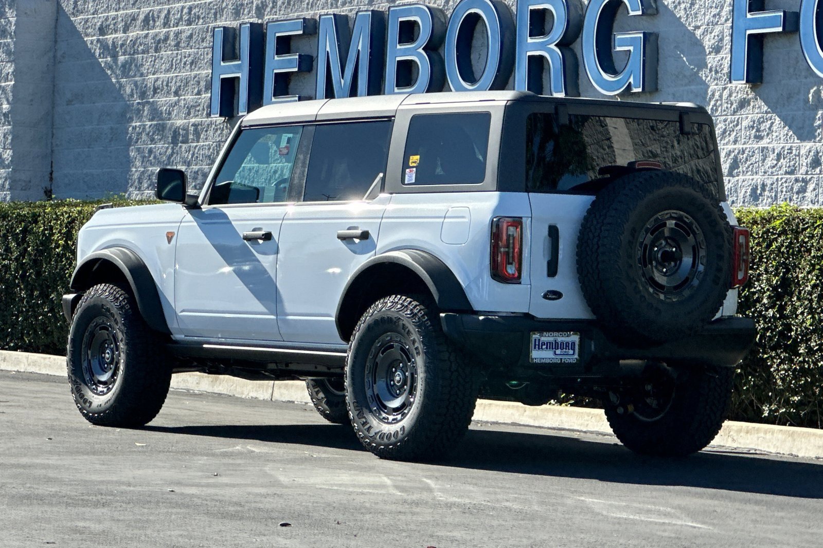 New 2025 Ford Bronco Badlands w/ Sasquatch Package image 6