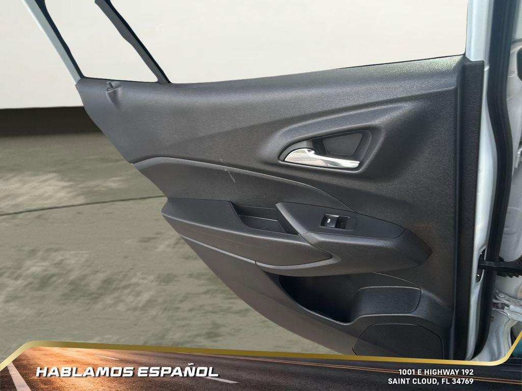 Certified 2025 Chevrolet Trax LS w/ LS Convenience Package image 26