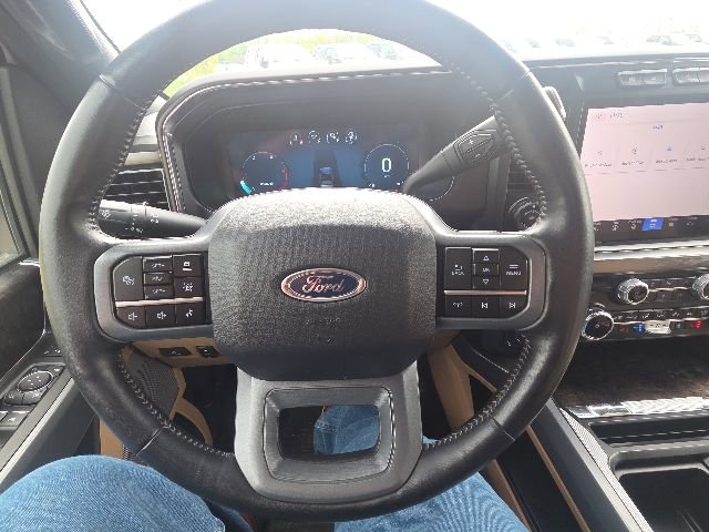 Used 2024 Ford F350 Lariat w/ Lariat Ultimate Package AWD/4WD image 40