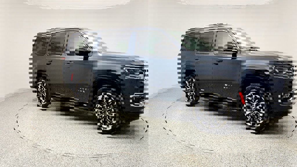 Used 2023 Jeep Wagoneer Series II w/ Premium Group I image 3