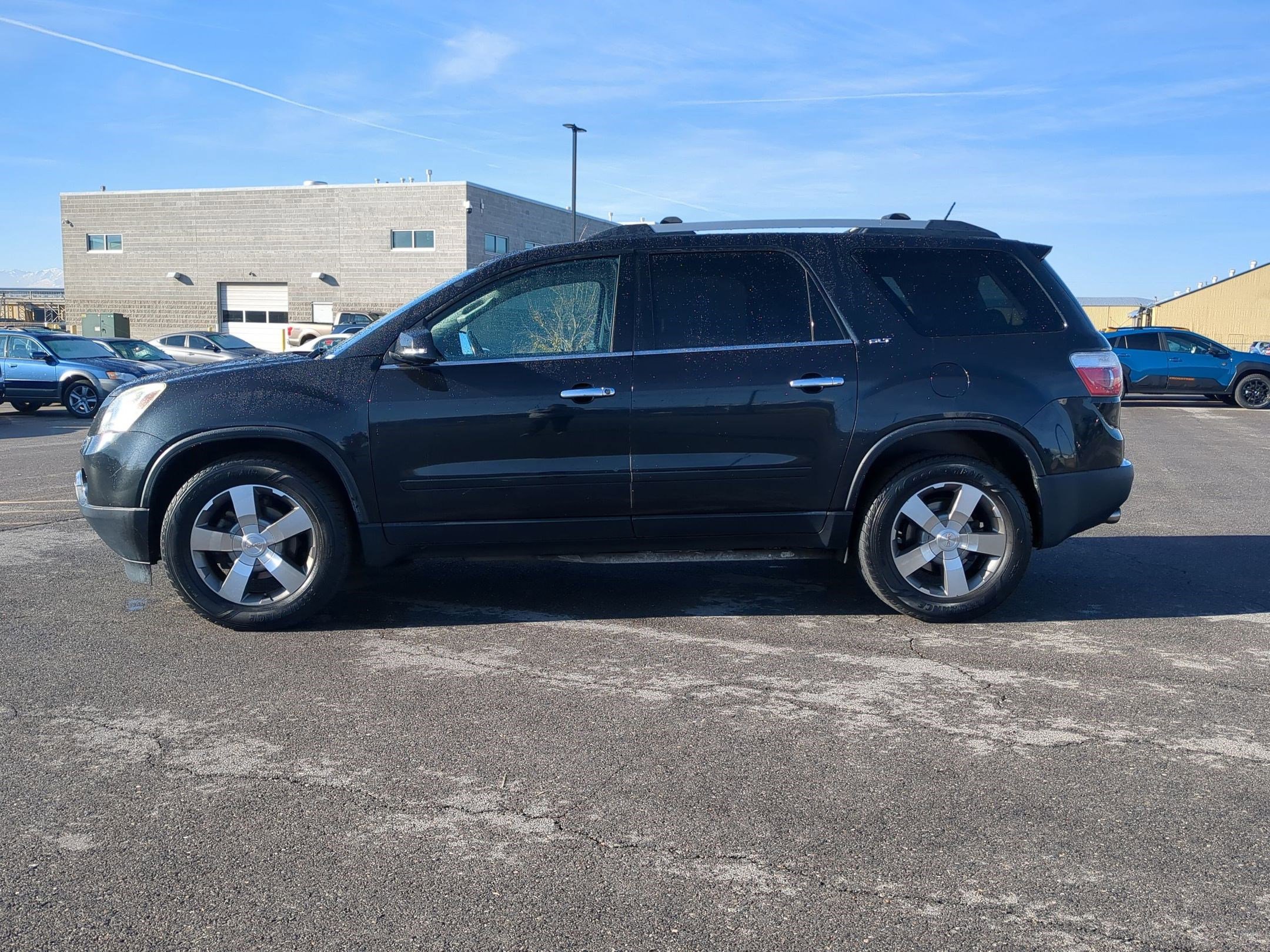 Used 2011 GMC Acadia SLT image 7