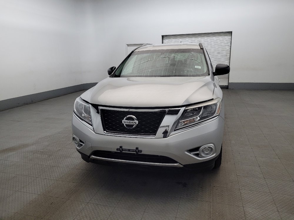 Used 2016 Nissan Pathfinder S AWD/4WD image 15