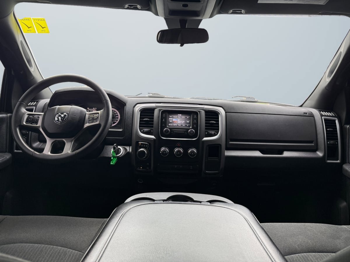 Used 2021 RAM 1500 Classic Warlock image 9