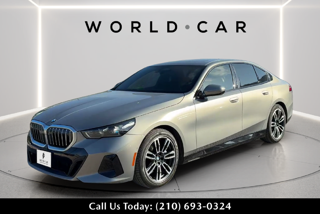 Used 2024 BMW 530i RWD image 7