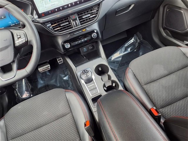 Certified 2023 Ford Escape ST-Line Select w/ Tech Pack #2 image 13
