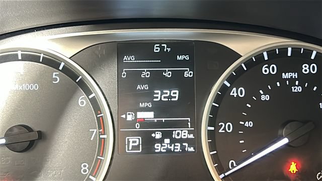 Used 2024 Nissan Kicks S FWD image 19
