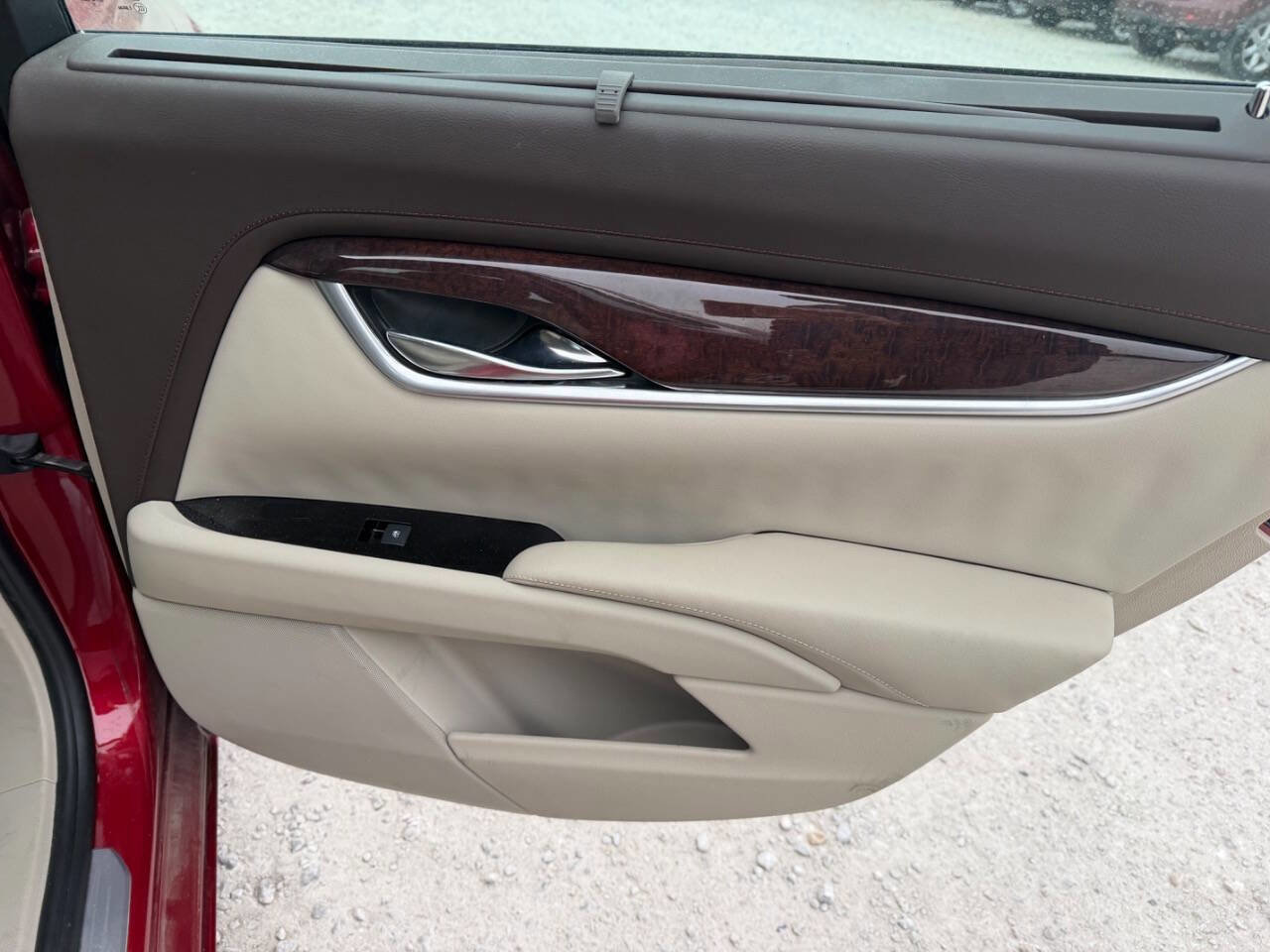 Used 2013 Cadillac XTS Premium image 18