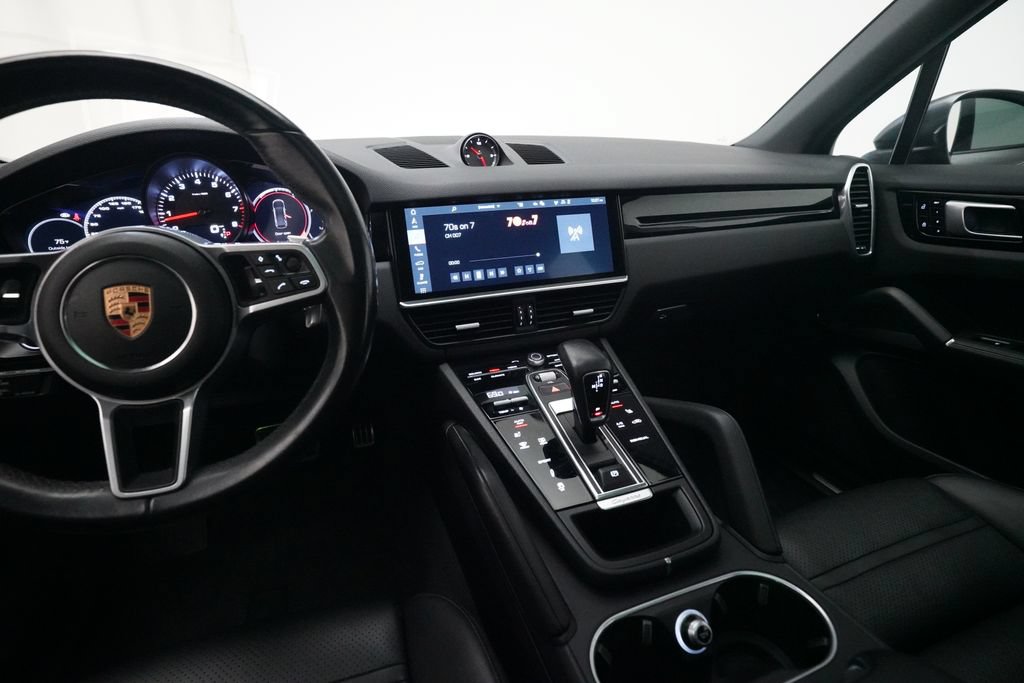 Used 2020 Porsche Cayenne S AWD/4WD image 19
