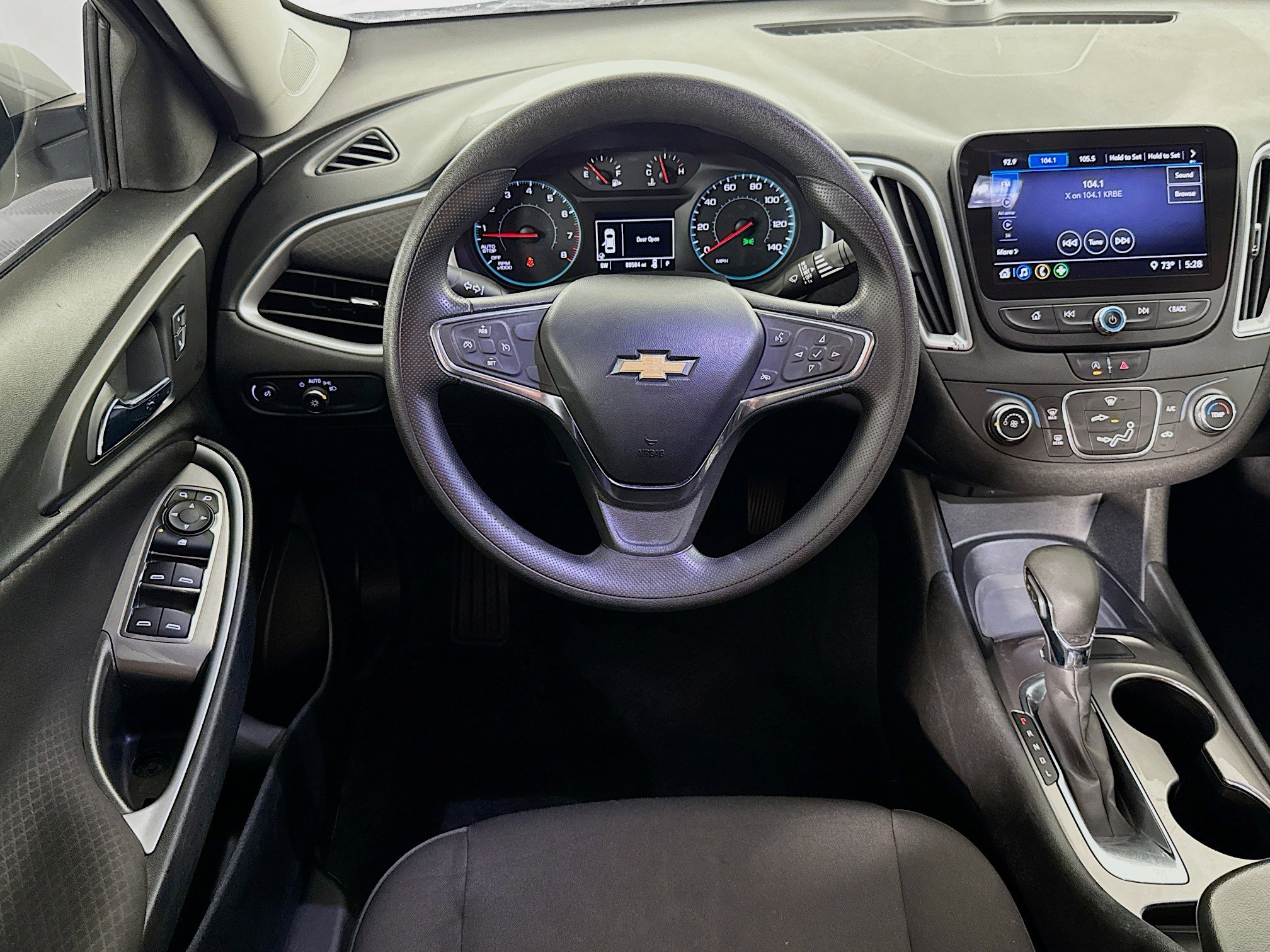 Used 2021 Chevrolet Malibu LS image 16