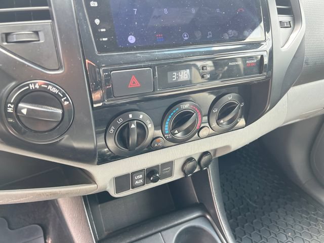 Used 2012 Toyota Tacoma 4x4 Access Cab image 17