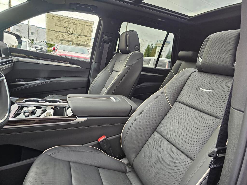 New 2026 Cadillac Escalade Luxury AWD/4WD image 29