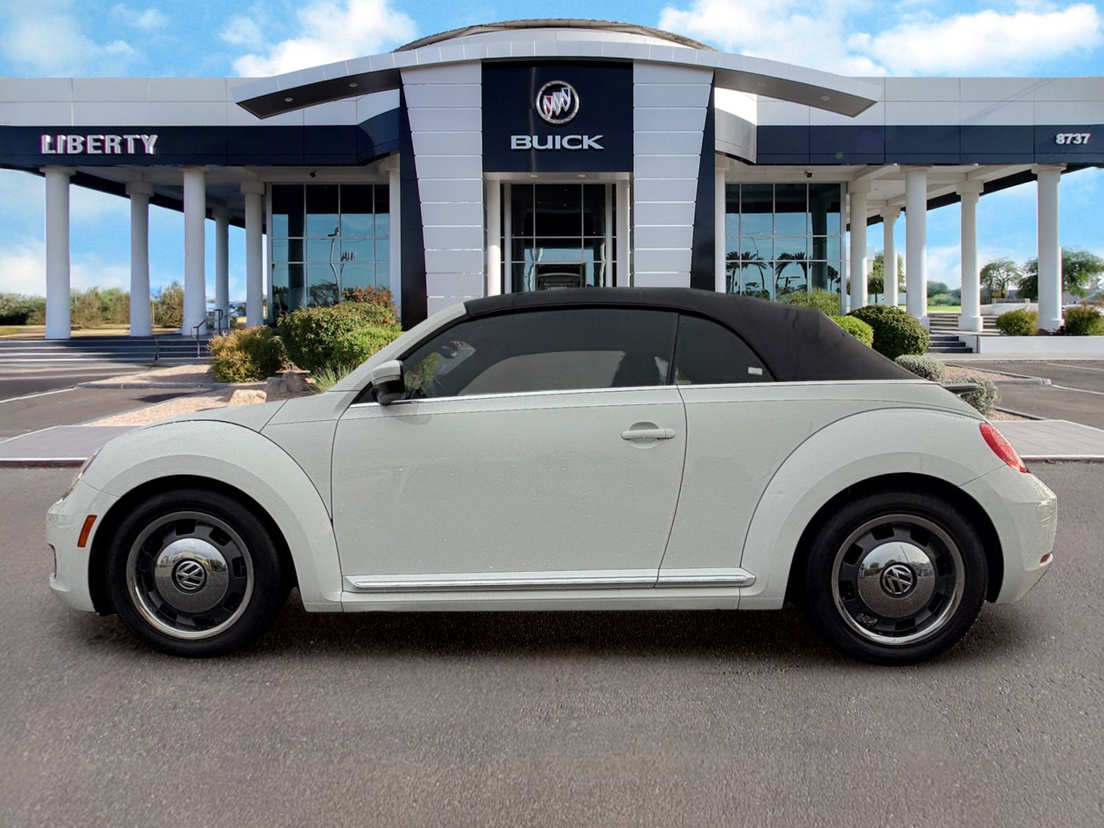 Used 2016 Volkswagen Beetle 1.8T S FWD image 7