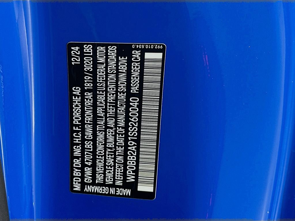 Used 2025 Porsche 911 Targa 4 GTS image 30