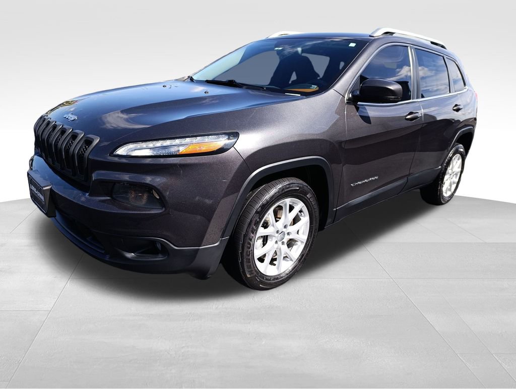 Used 2015 Jeep Cherokee Latitude w/ Comfort/Convenience Group
