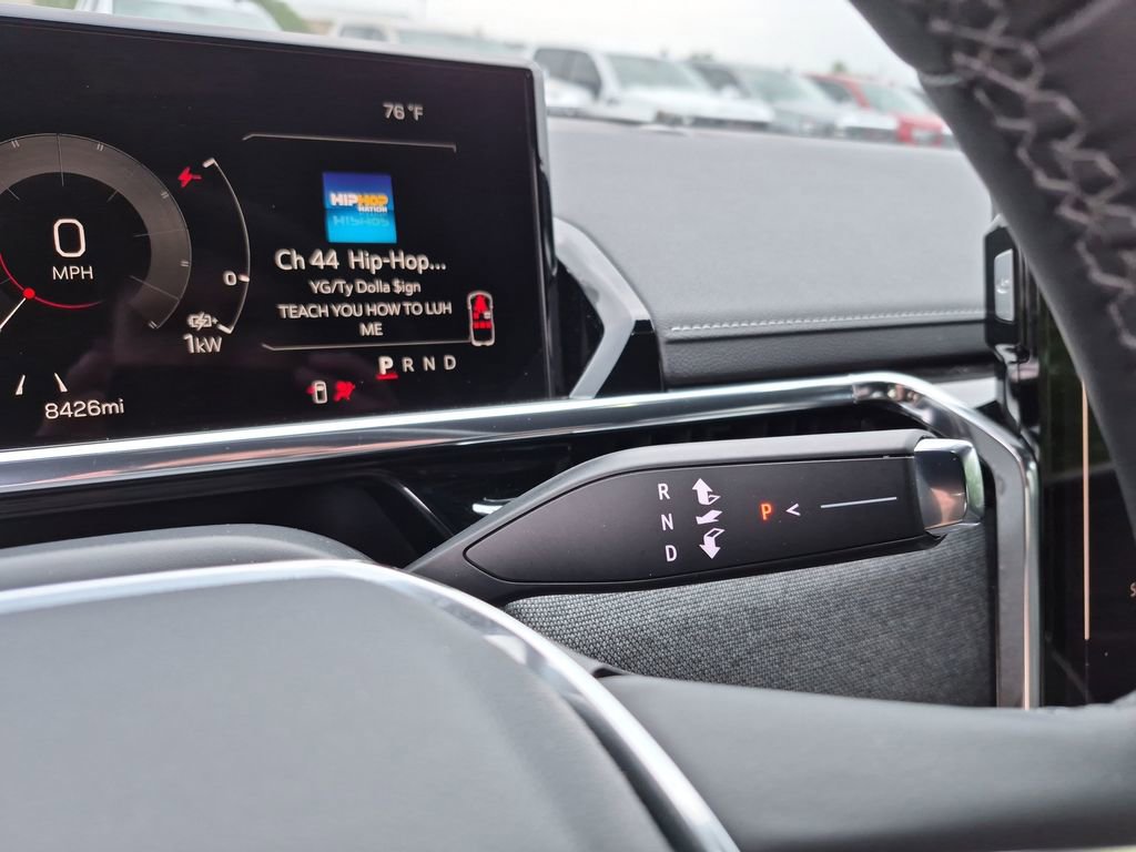 Certified 2026 GMC Sierra EV Elevation AWD/4WD image 27
