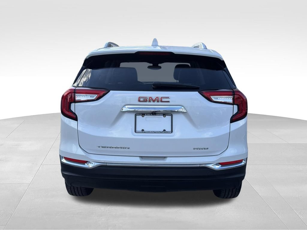 Used 2023 GMC Terrain SLT AWD/4WD image 9