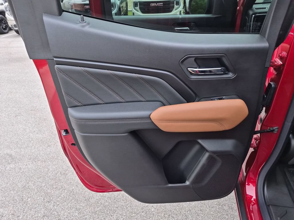 New 2026 GMC Canyon AT4 w/ AT4 Premium Package AWD/4WD image 37