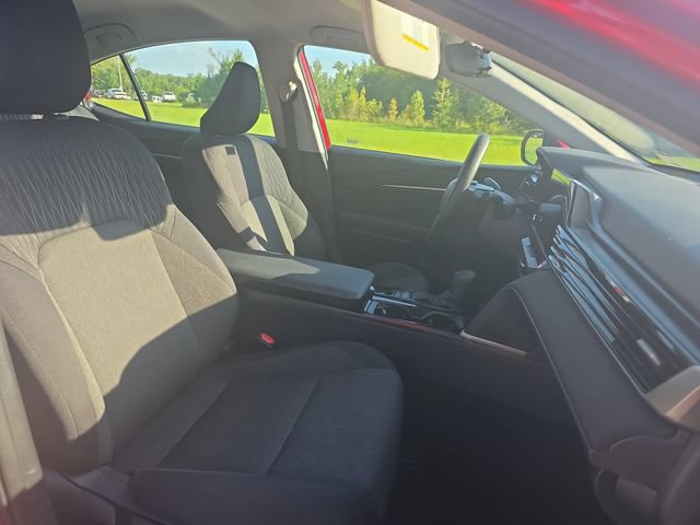 Used 2025 Toyota Camry LE FWD image 11