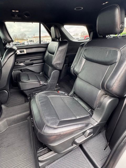 Used 2020 Ford Explorer Limited image 11