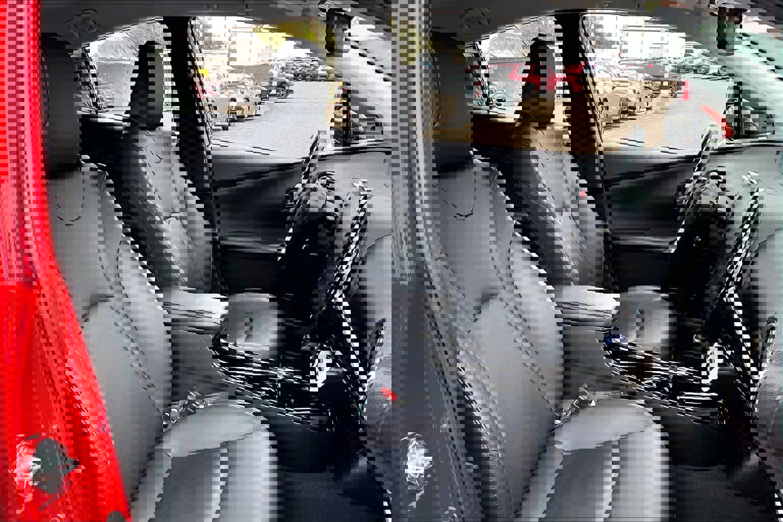 Used 2019 Toyota Prius Prime Advanced image 8