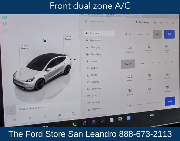 Used 2022 Tesla Model Y Long Range AWD/4WD image 22