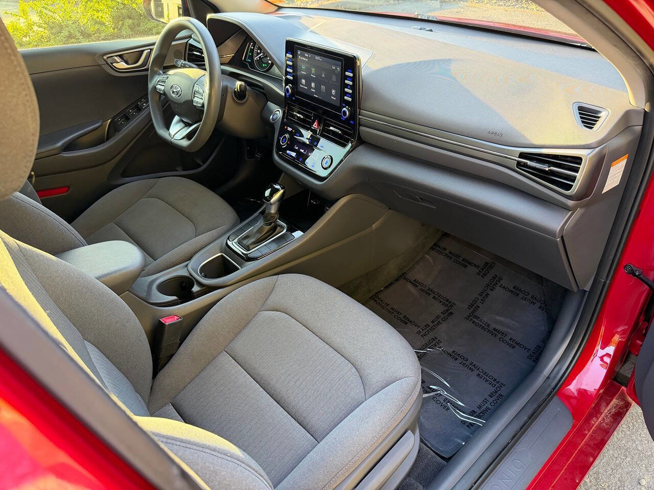 Used 2020 Hyundai Ioniq Blue FWD image 22