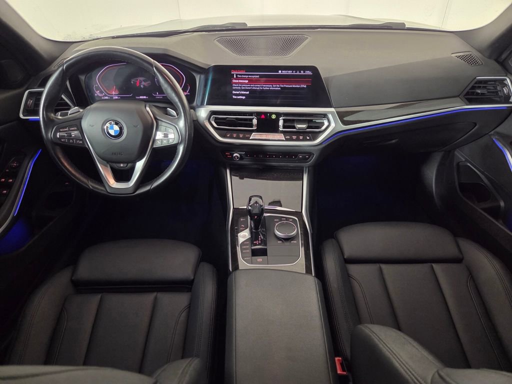 Used 2020 BMW 330i xDrive Sedan w/ Premium Package image 28