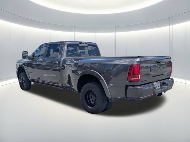 Used 2025 RAM 3500 Limited AWD/4WD image 4