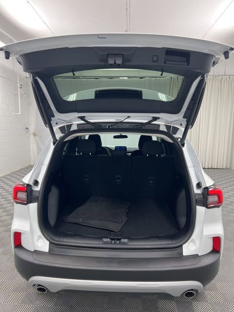 Used 2024 Ford Escape Active image 18