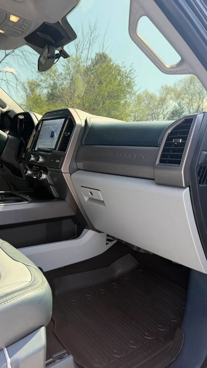 Used 2022 Ford F450 Limited w/ FX4 Off-Road Package image 26