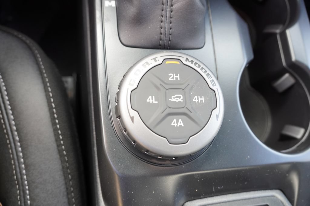 New 2025 Ford Bronco Badlands AWD/4WD image 16