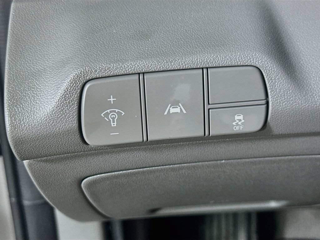 Used 2023 Hyundai Elantra SEL w/ Convenience Package FWD image 21