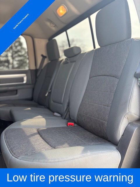 Used 2014 RAM 1500 Classic SLT AWD/4WD image 34