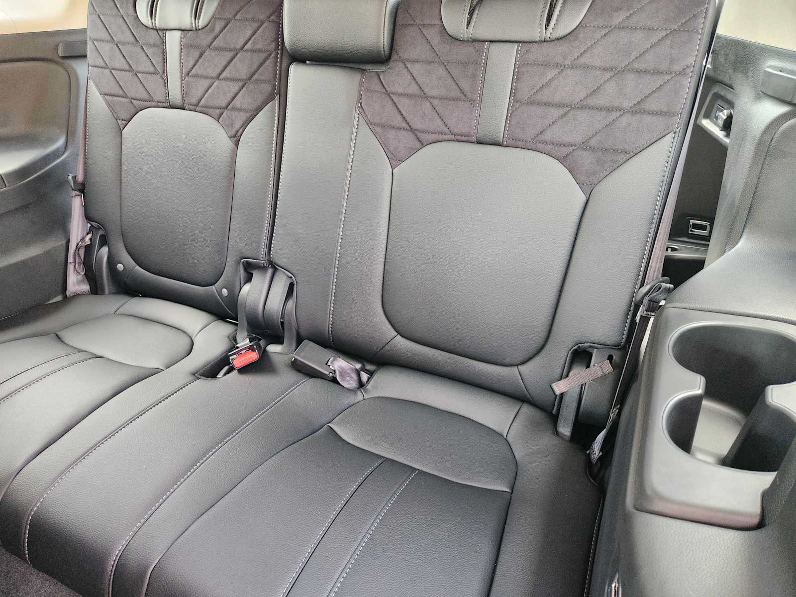 Used 2026 Honda Pilot Elite image 31