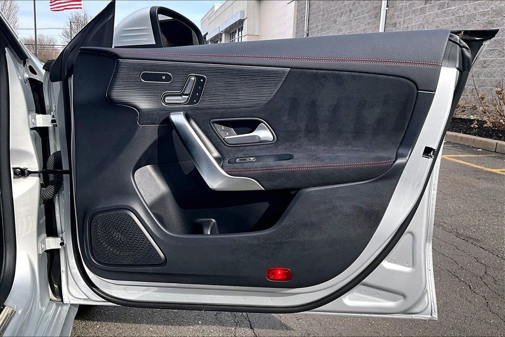 Certified 2023 Mercedes-Benz CLA 250 4MATIC image 19
