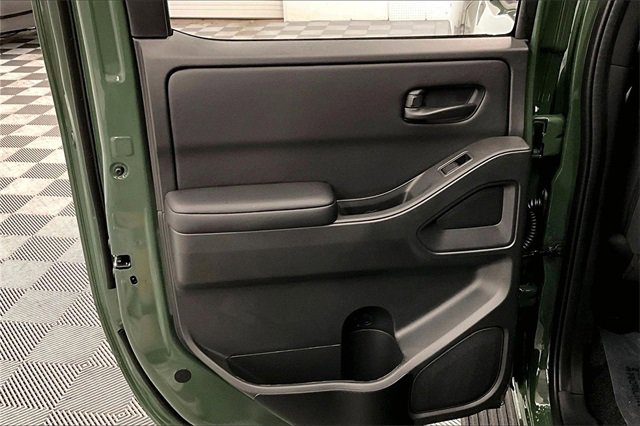 New 2026 Nissan Frontier SV image 32