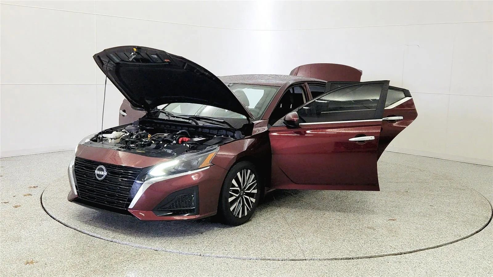 Used 2023 Nissan Altima 2.5 SV image 10