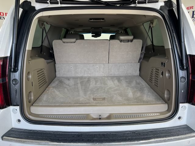 Used 2019 Chevrolet Suburban Premier RWD image 24