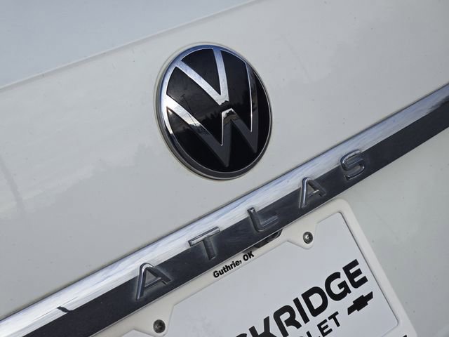 Used 2021 Volkswagen Atlas Cross Sport SEL Premium w/ Cross Sport MDO Package image 13