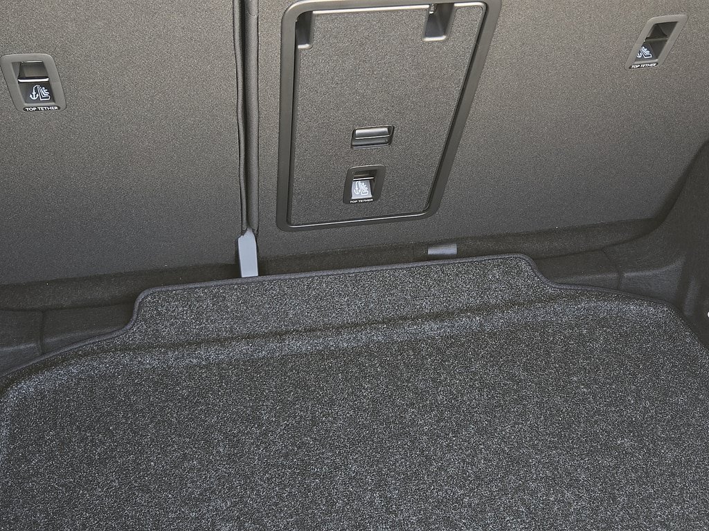 New 2026 Volkswagen Taos SE FWD image 10