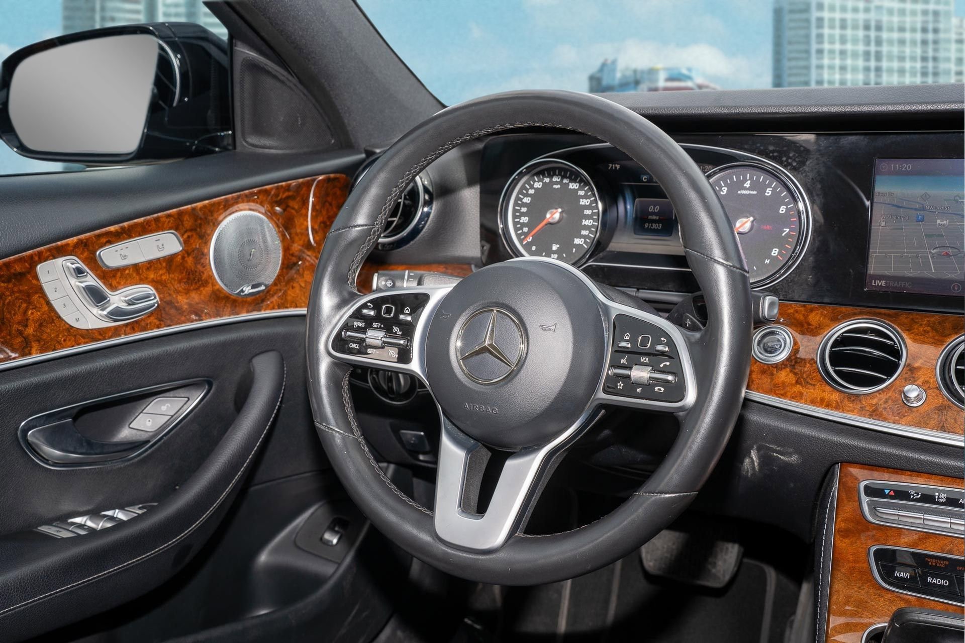Used 2019 Mercedes-Benz E 300 4MATIC w/ Premium 1 Package image 22