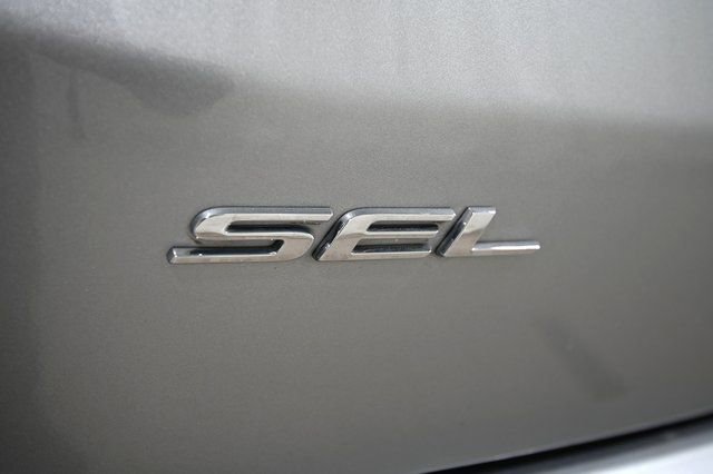 Used 2022 Ford Edge SEL image 18