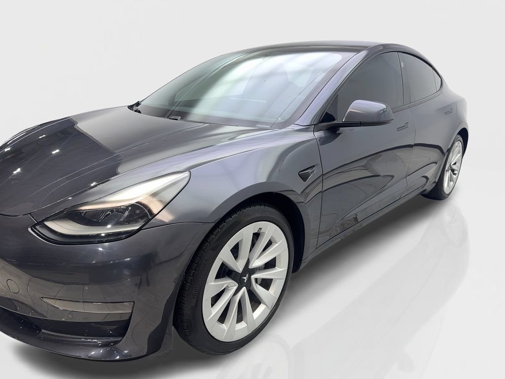 Used 2021 Tesla Model 3 Standard Range Plus RWD image 12