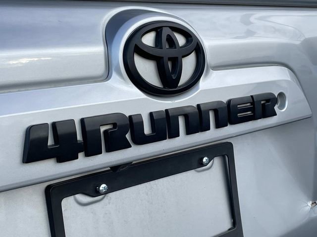 Used 2019 Toyota 4Runner SR5 Premium image 10