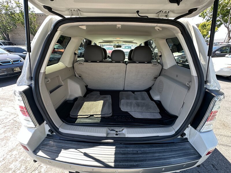 Used 2011 Mercury Mariner Premier w/ 203A Rapid Spec Order Code FWD image 11
