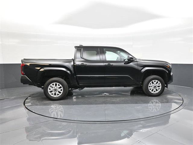 Certified 2025 Toyota Tacoma SR image 26