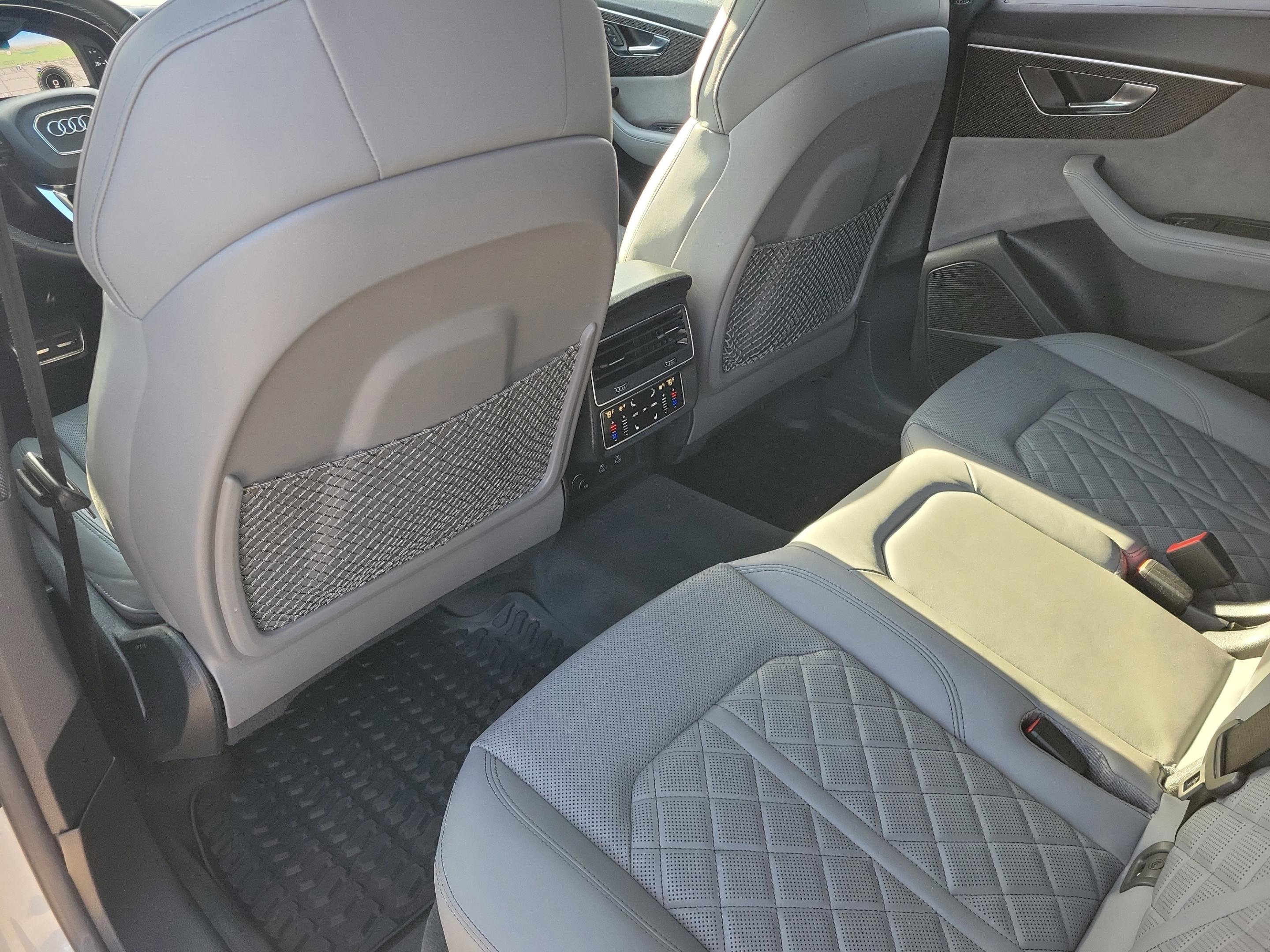 Used 2022 Audi SQ8 Prestige w/ Prestige Package image 21